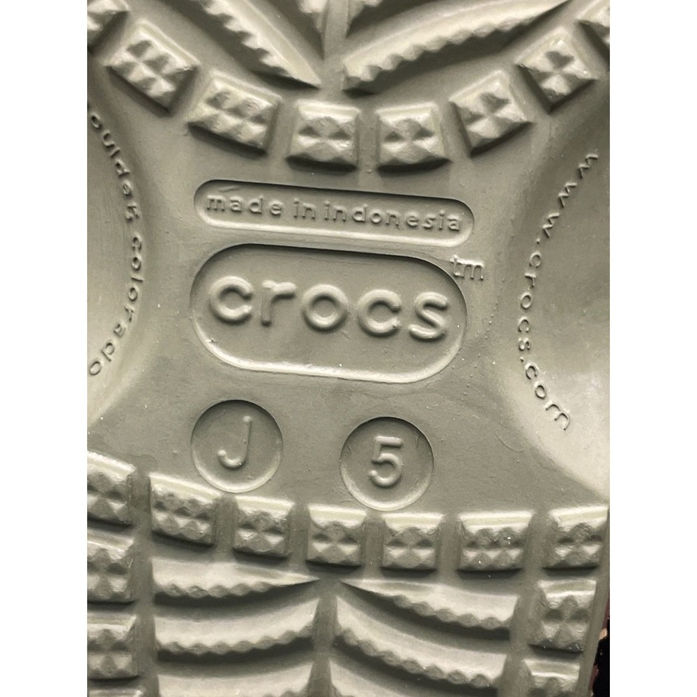 Crocs Classic Camouflage Clog K Kids J5 Forest Camo Slip On Shoes 211879-3TC - Picture 7 of 7